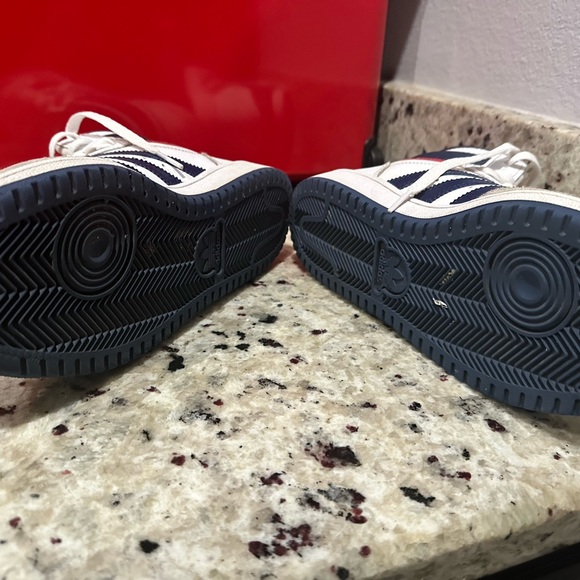 Adidas Top Ten Hi 40th Anniversary men’s shoes - Picture 4 of 8